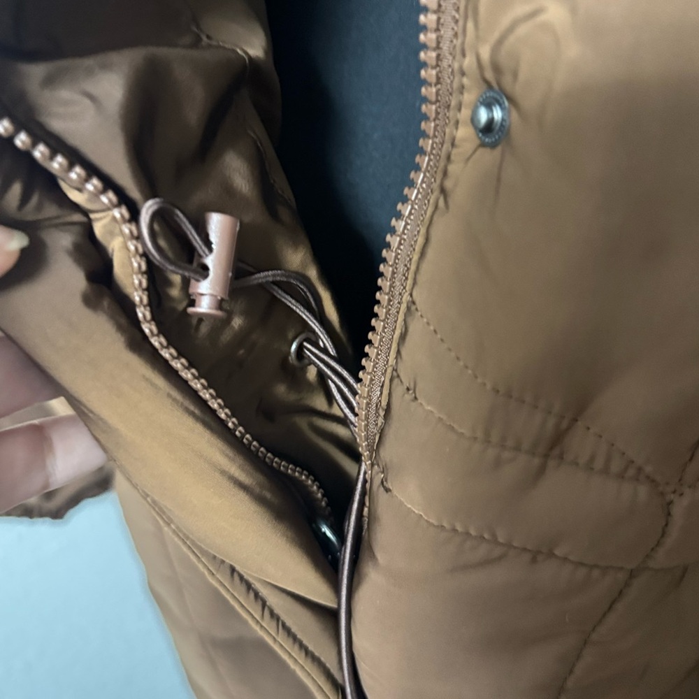 Amazon Essentials Brown Quilted Puffer Jacket NWT - image 6